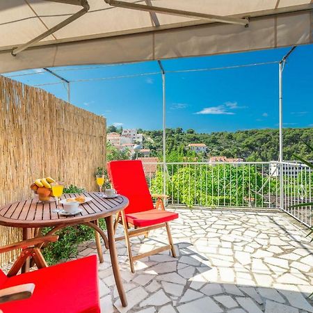 Cozy New Flat For 2 Or 3 Hvar Town Exterior foto