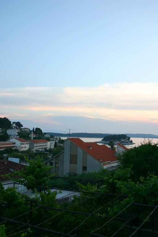 Cozy New Flat For 2 Or 3 Hvar Town Exterior foto