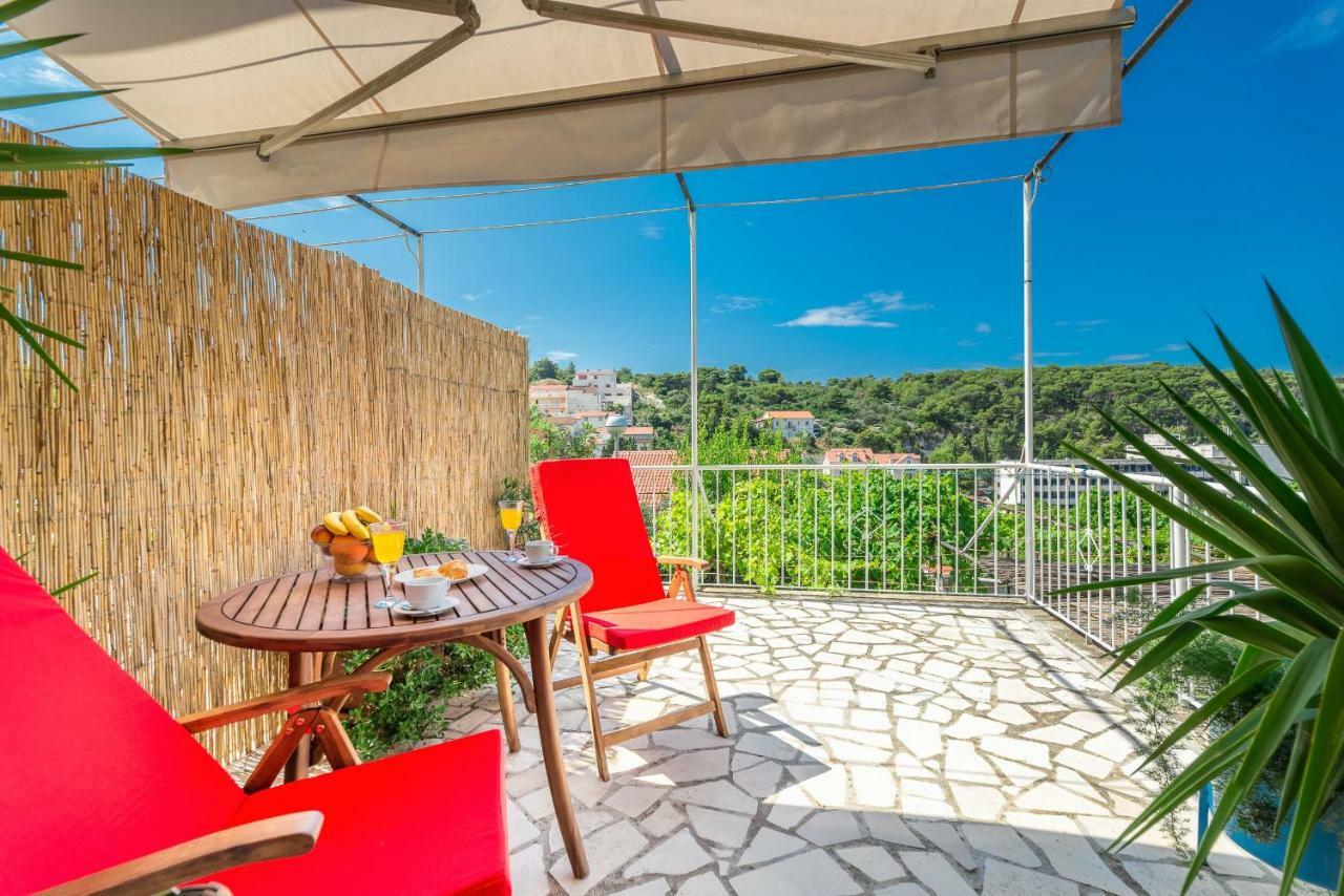 Cozy New Flat For 2 Or 3 Hvar Town Exterior foto