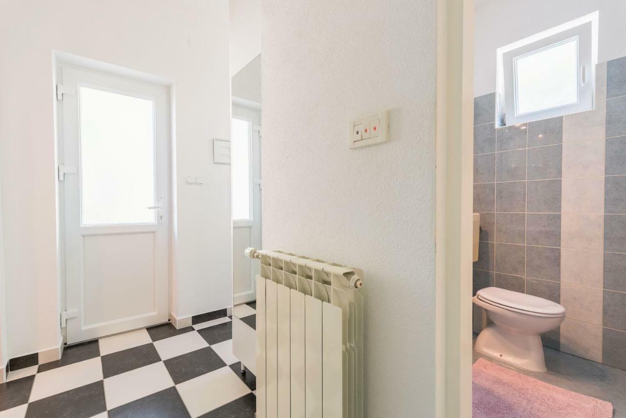 Cozy New Flat For 2 Or 3 Hvar Town Exterior foto