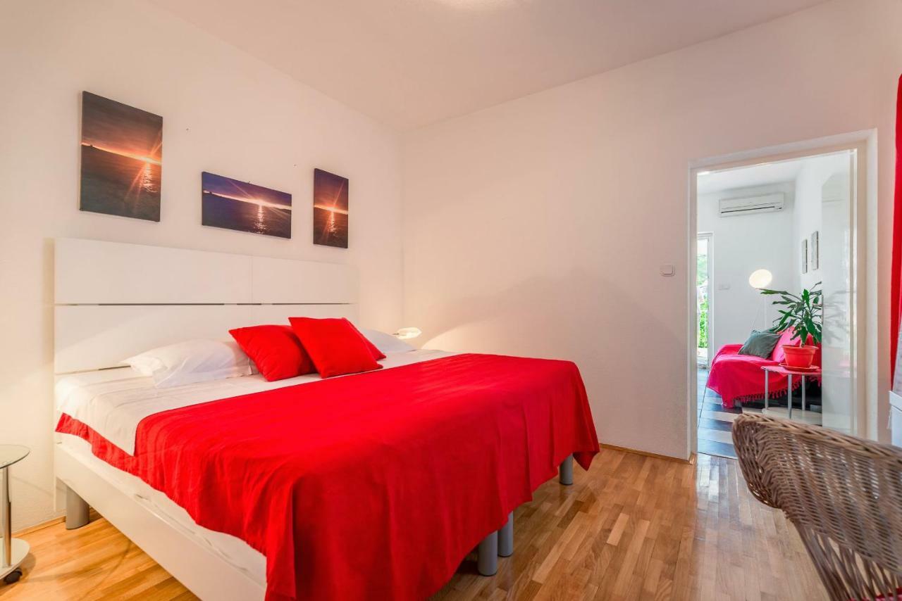 Cozy New Flat For 2 Or 3 Hvar Town Exterior foto